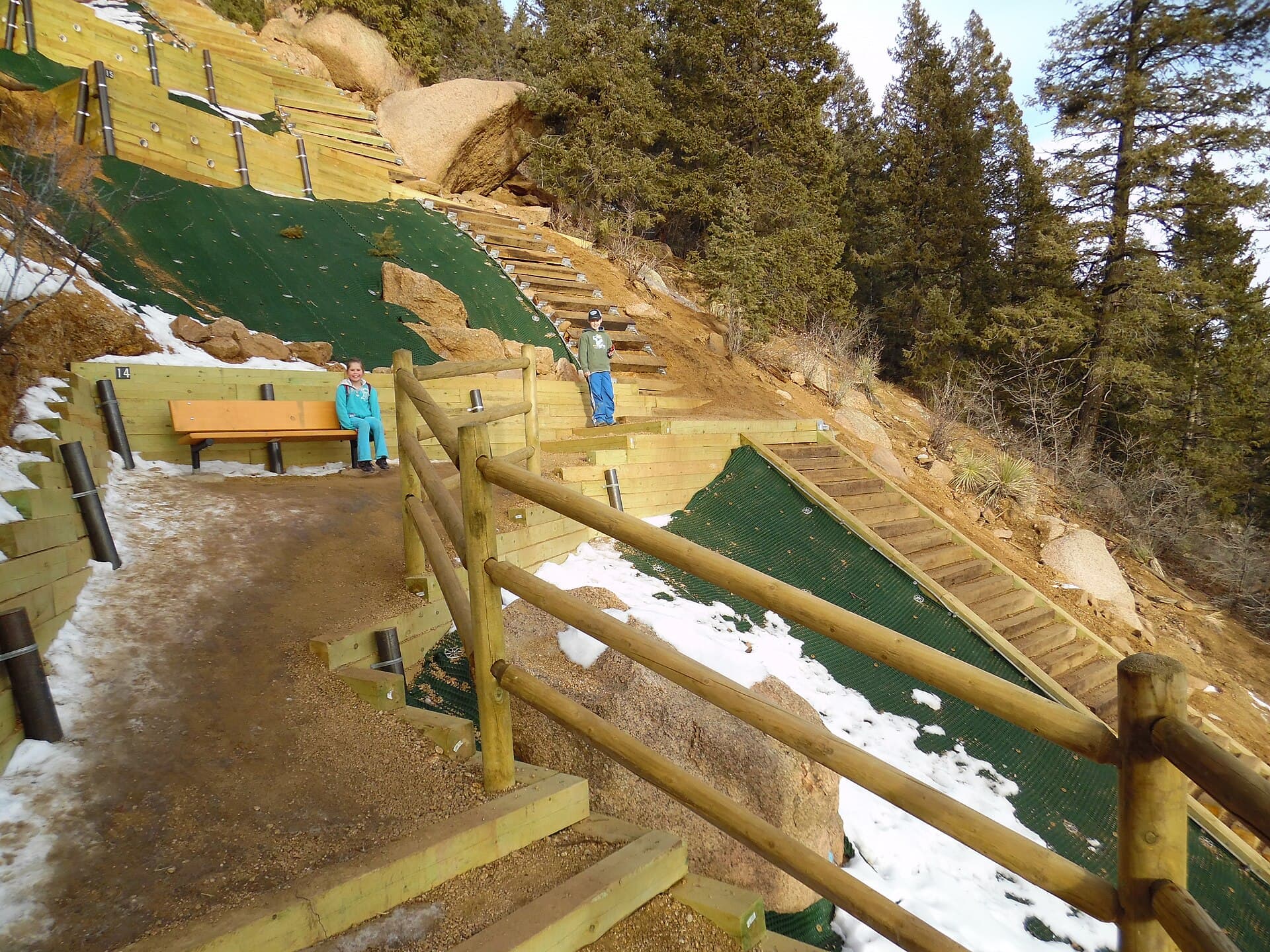 Manitou Incline